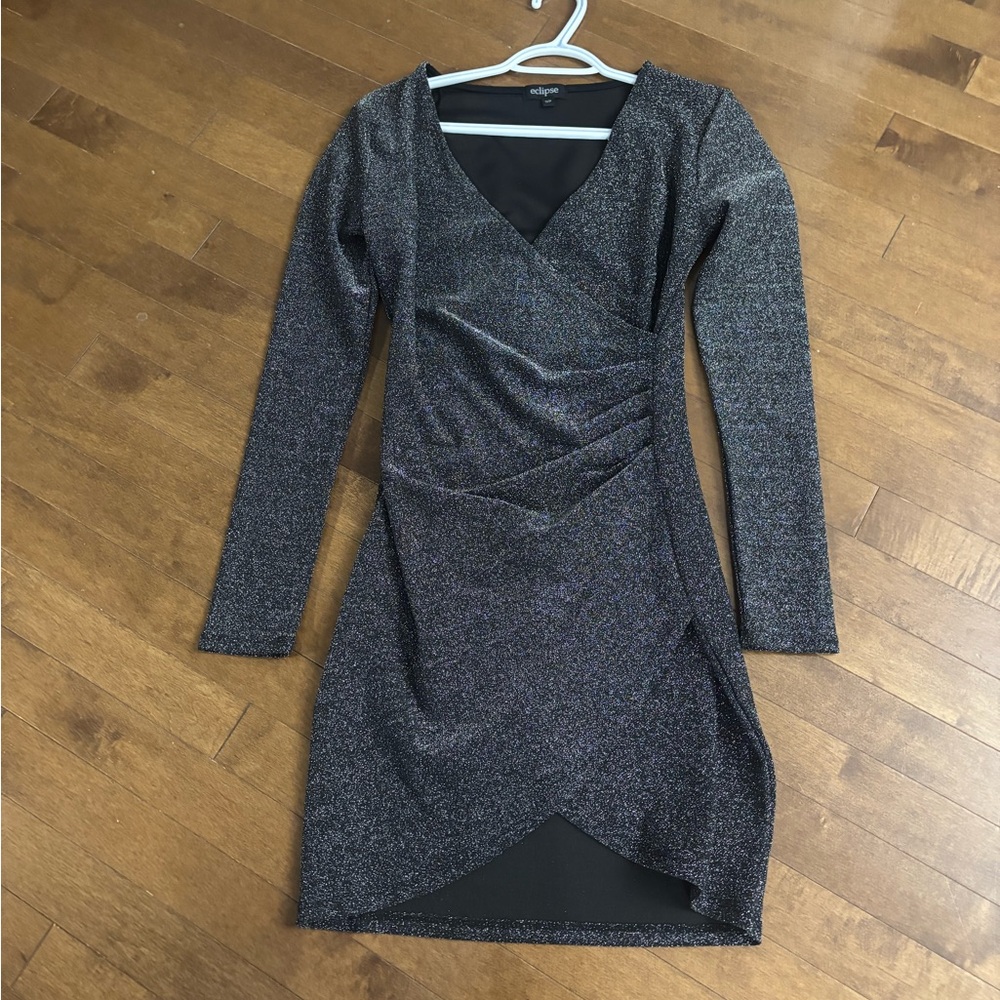Elegant Black Long-Sleeve Dress